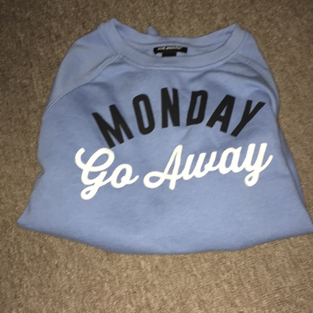 A long sleeve shirt